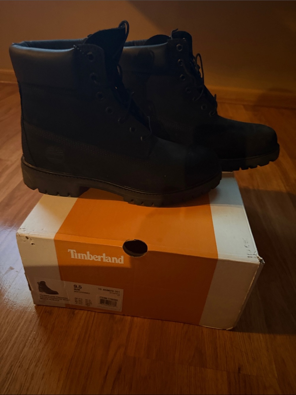 New TIMBERLAND PREMIUM 6IN WATERPROOF BOOT BLACK NUBUCK